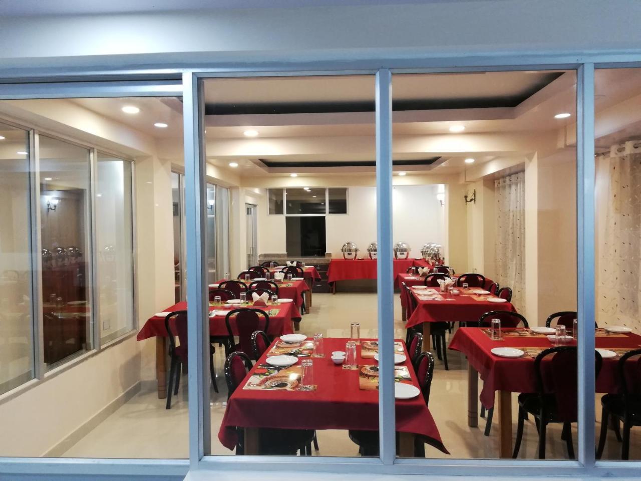 Hotel Juniper Дарджилинг Екстериор снимка