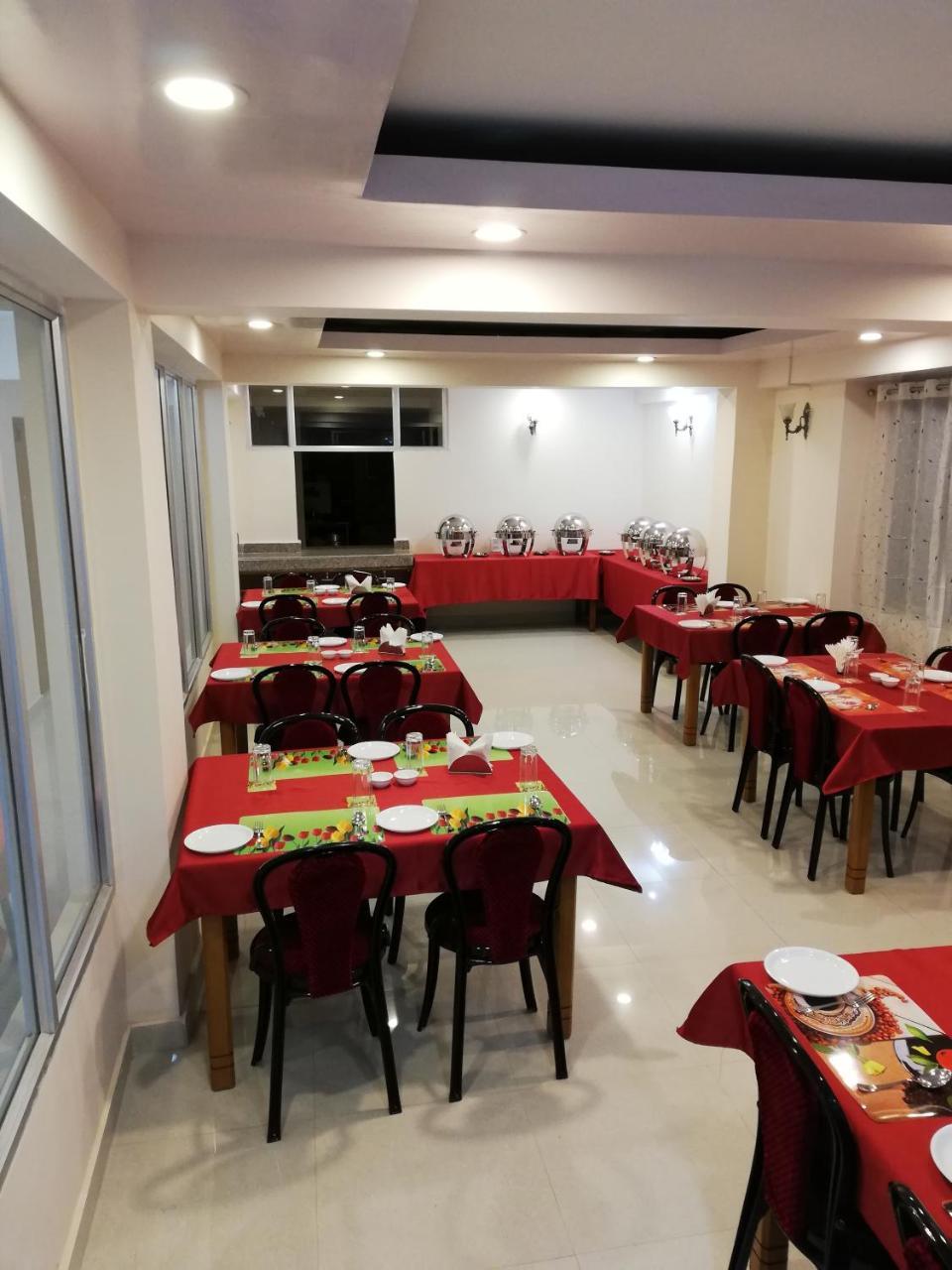 Hotel Juniper Дарджилинг Екстериор снимка